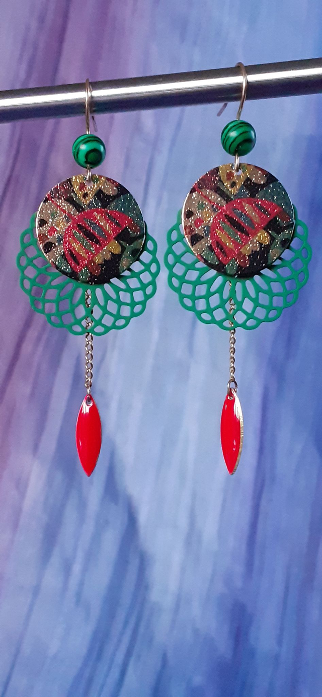 Colorfield Boucles d'oreilles pendantes, bronze antique, colorées, rouge vif et vert bouteille