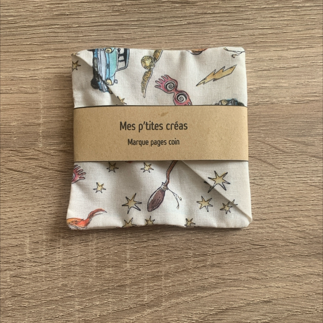 Marque pages coin en tissu