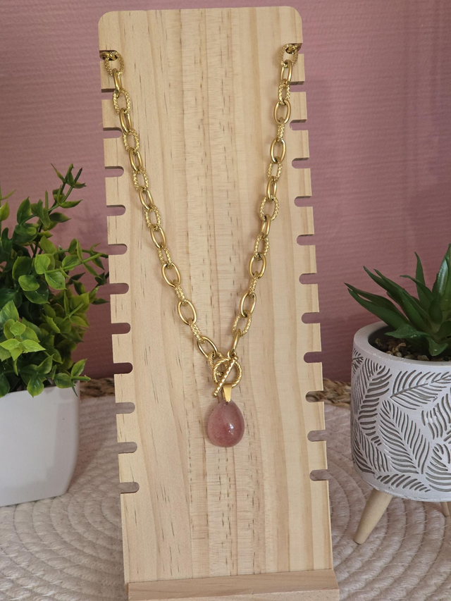 Collier acier inoxydable doré et Quartz fraise 
