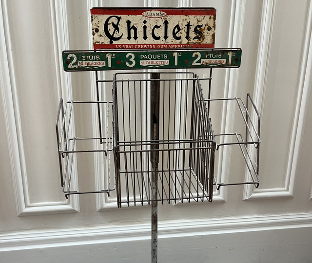 Ancien présentoir a Chewing-gum marque Chiclets