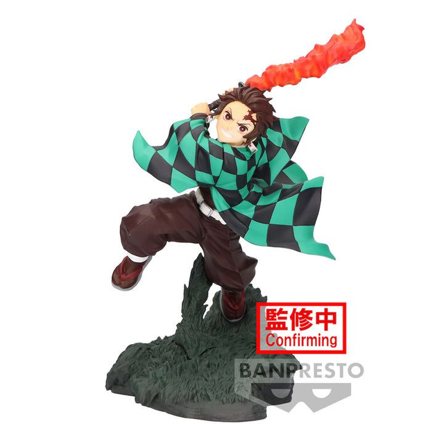 Demon Slayer: Tanjiro Kamado Combination Battle Figure