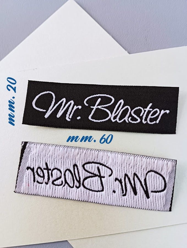 Etichette tessute abbigliamento mm. 20X70 mm. *Paga in 3 rate con Klarna o carta PayPal *  IVA inclusa - spedizione omaggio.