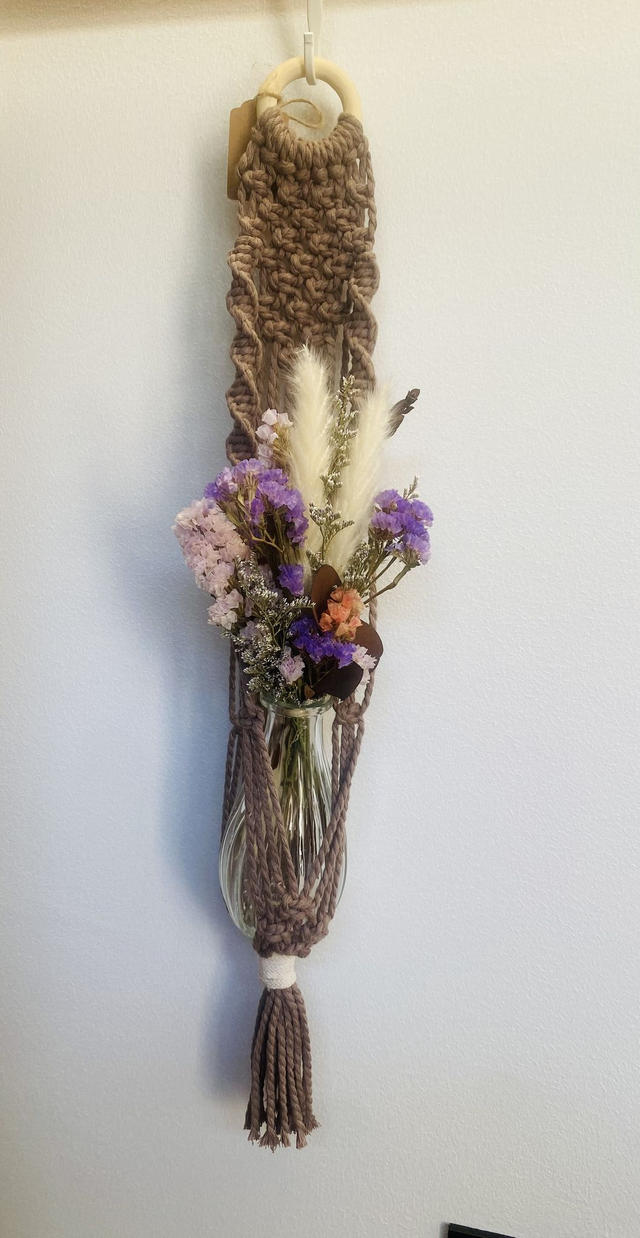 Suspension macramé + fleurs séchées