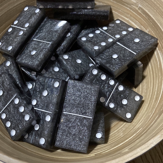 Jeux de dominos en résine 