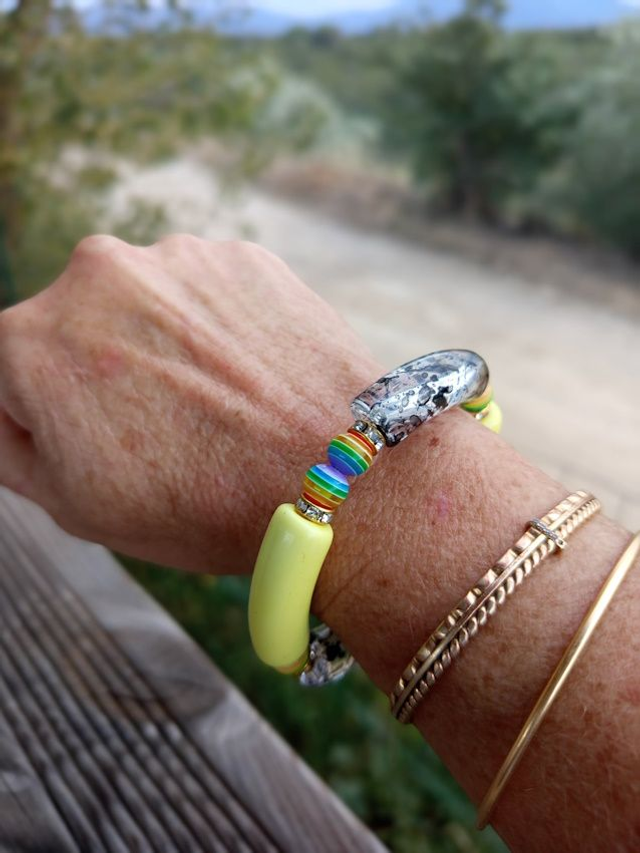 Bracelet perles tubes Arya tacheté transparent Peela