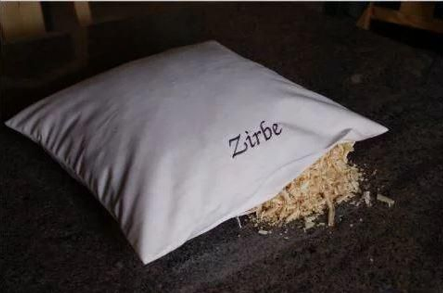Zirbenkissen