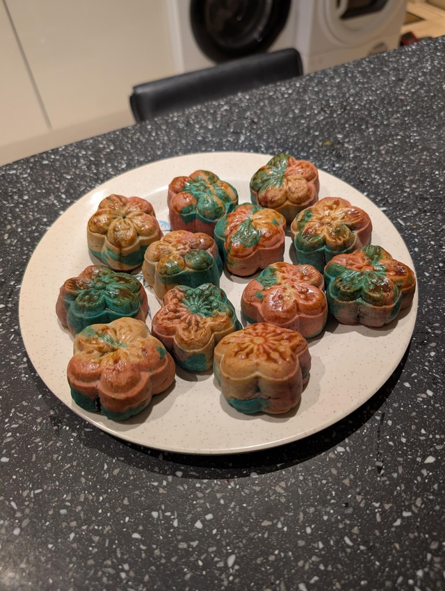Red Bean Mooncake