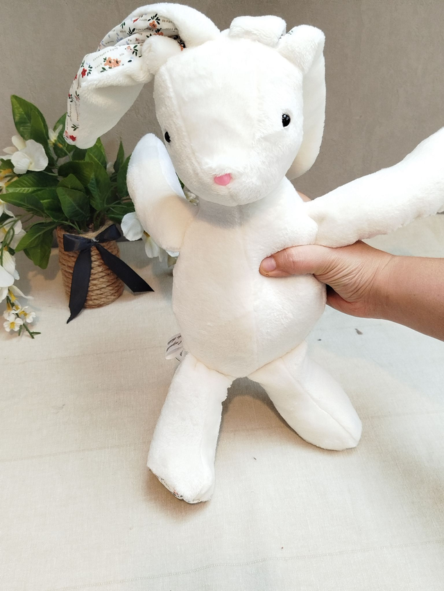 Peluche lapin motif 4