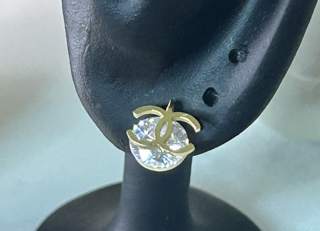 Boucle d’oreille 