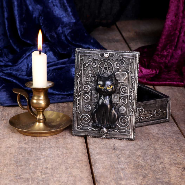 Familiar spell box 