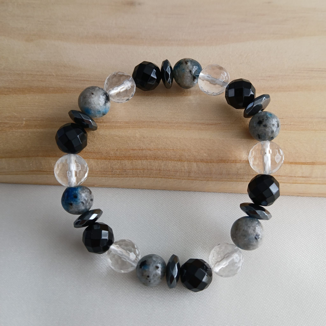 Jongens armband Azuriet, Bergkristal, Hematiet en Onyx - elastisch (3.044)