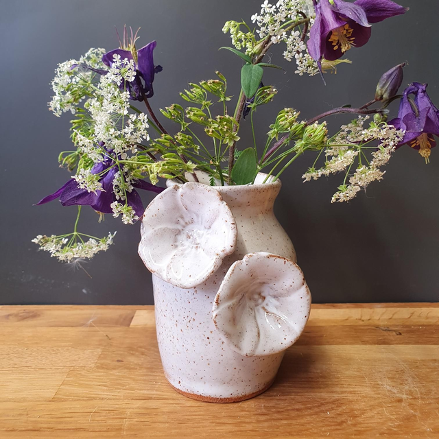 Speckled small posy vase