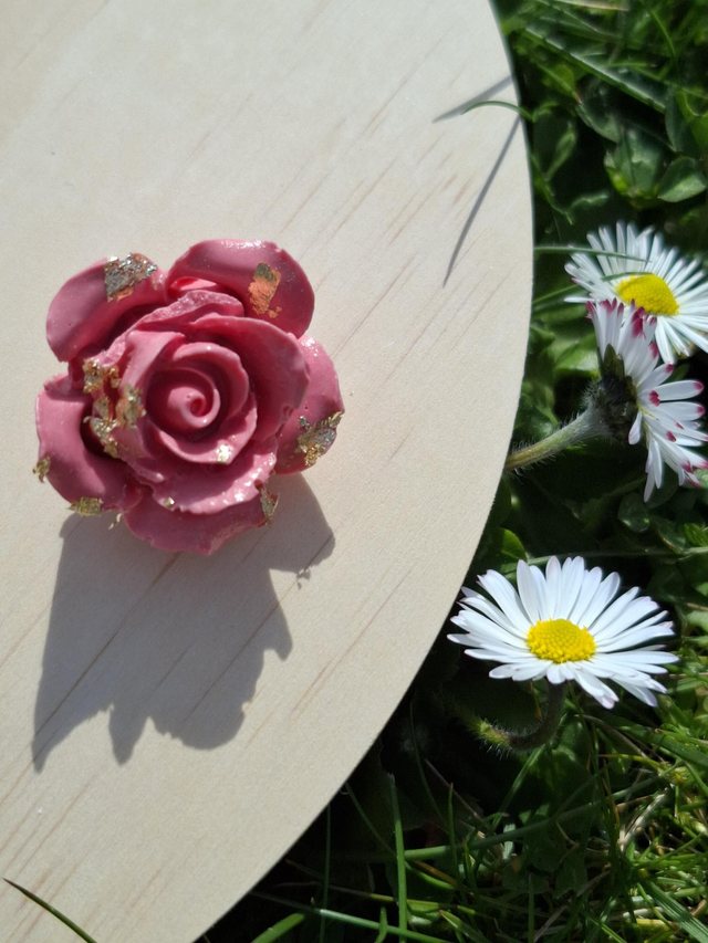 La tchiote broche rose