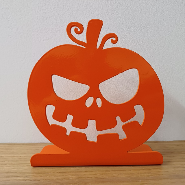 Spooky Pumpkin Stand