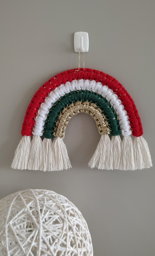 Arc-en-ciel macramé - Déco murale Noël