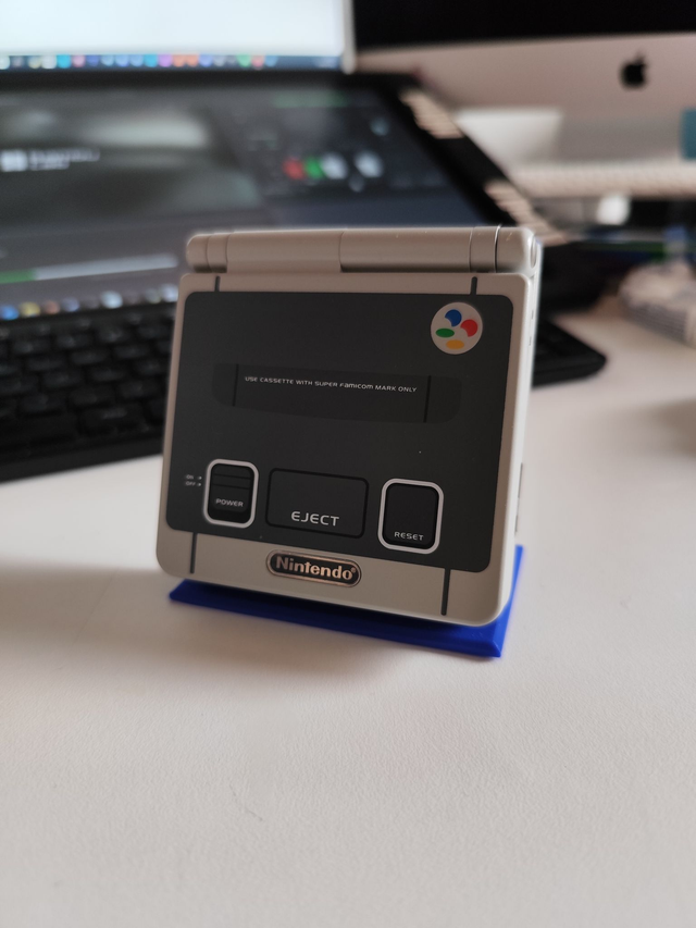 Support d'exposition Gameboy Advance SP bleu Junk ♻️