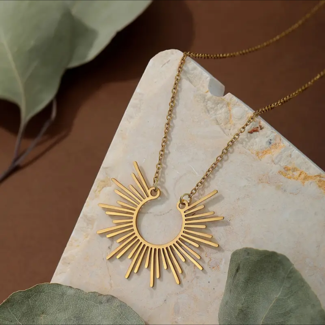 Sunburst necklace - gold stainless steel