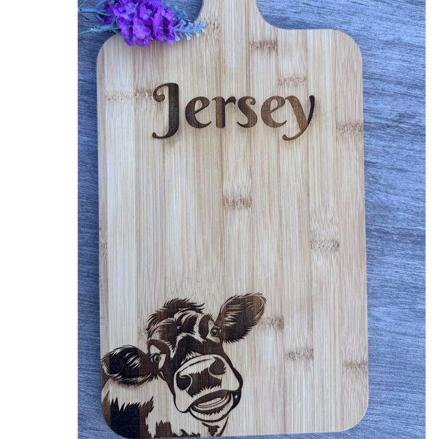 Jersey Cow Chopping Board (3)