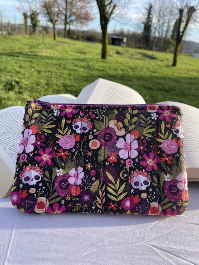 Pochette plate zip fleur 