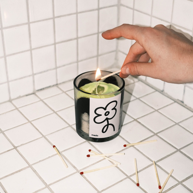 Bougie Iced matcha latte