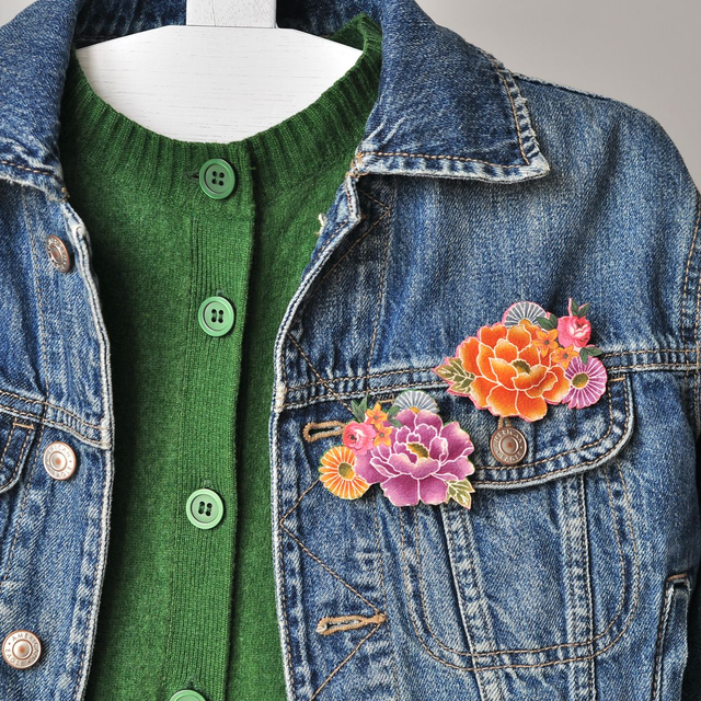 Broche Composition PIVOINES Ocre