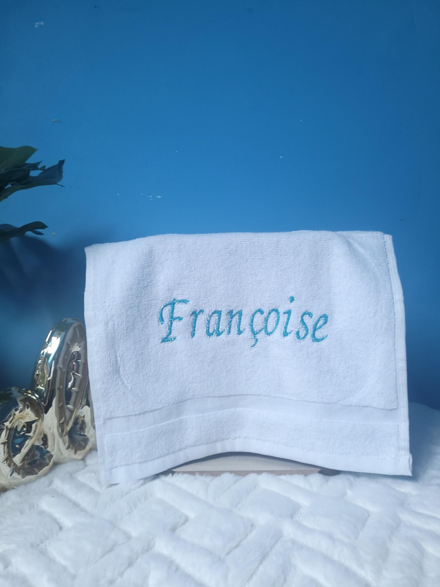 Serviette brodée Françoise 