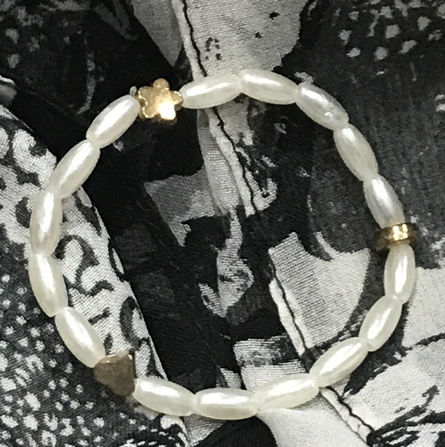 Children White Handmade Bracelet - BRA60