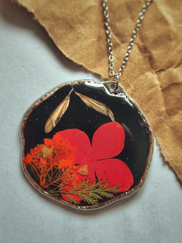 Dancing in Darkness Necklace