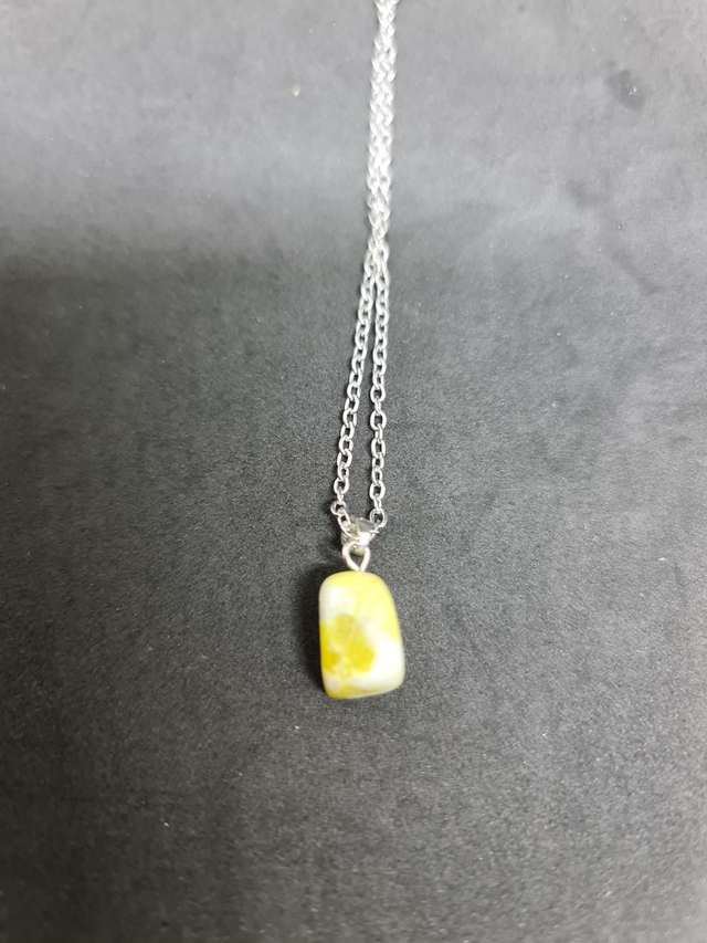 Collier serpentine vert 