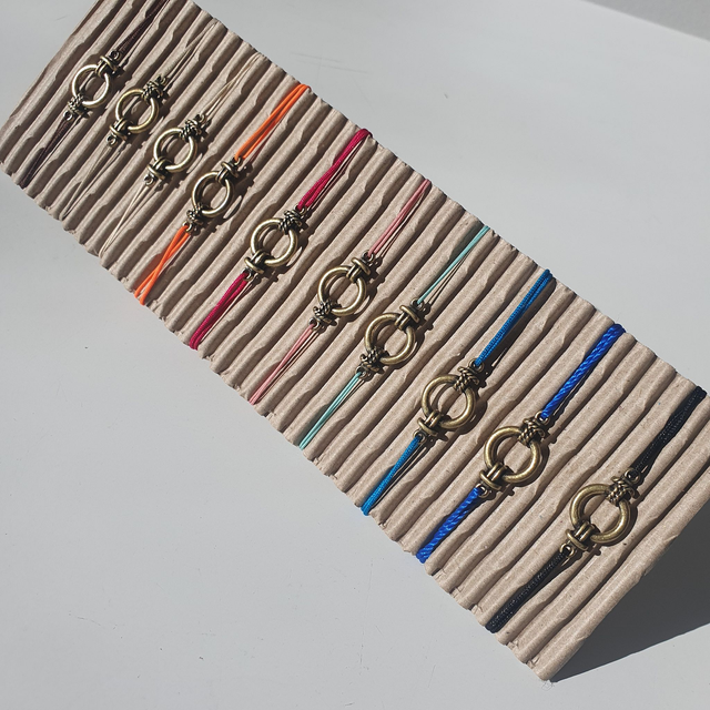 MINIMALIST BRACELETS NOEUDS COULLISANTS