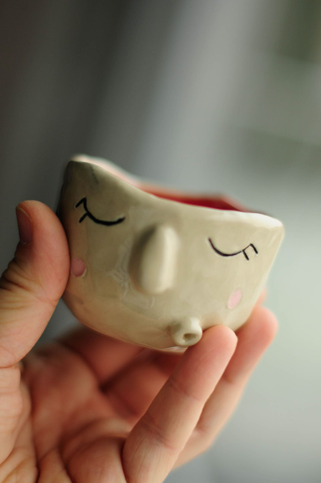 Schnuti-Espressobecher, rot mit weißen Pünktchen