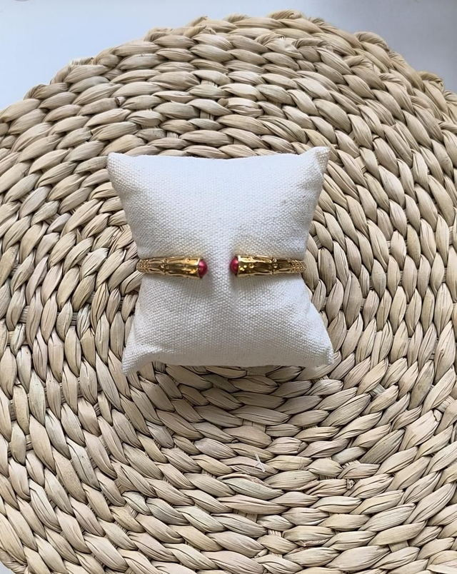 Vangovango zanaka rouge