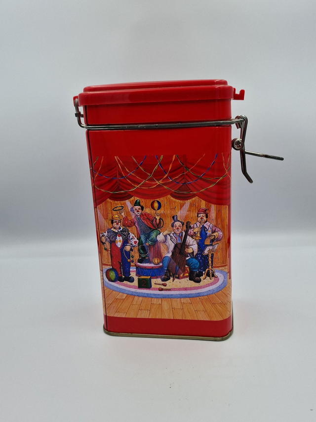 Boite Rouge Metallique Décor Cirque