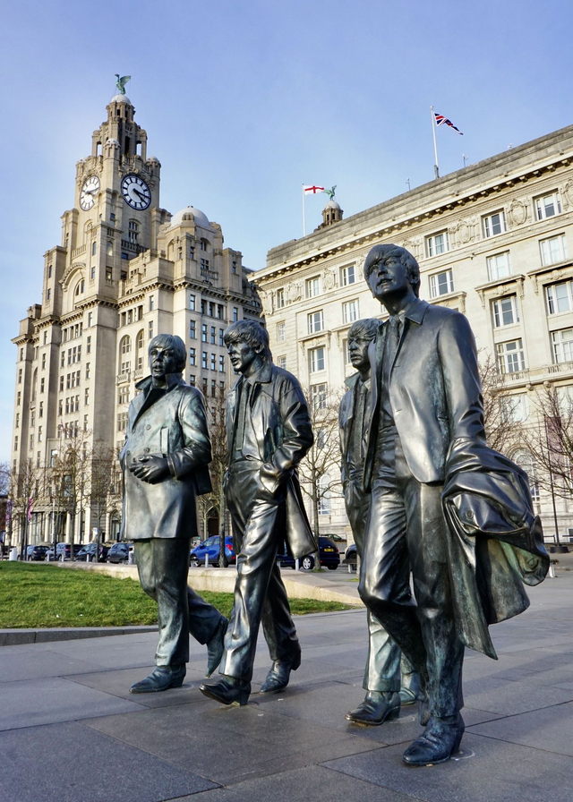 The Beatles statues at The Liver Building - Print 