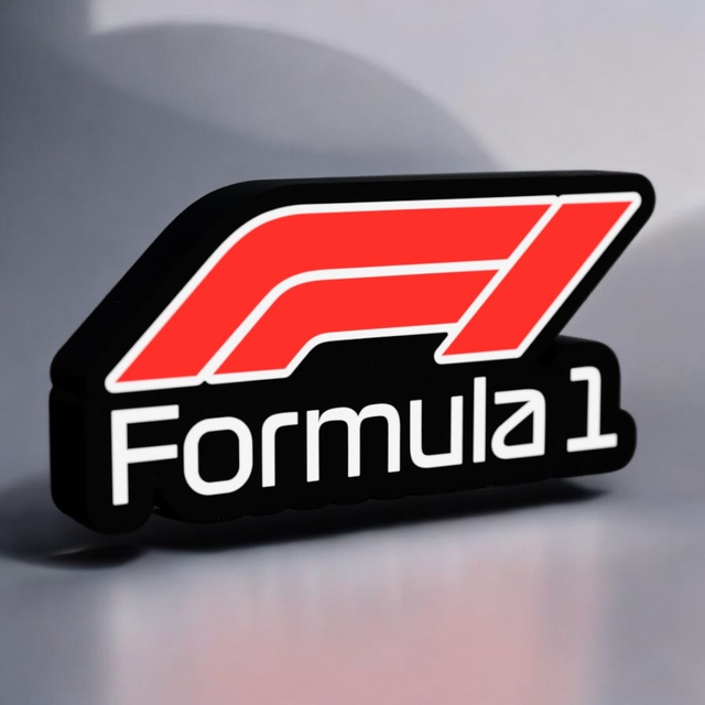 Lampe 3D Formula 1 LED - L’intensité du sport automobile chez toi !