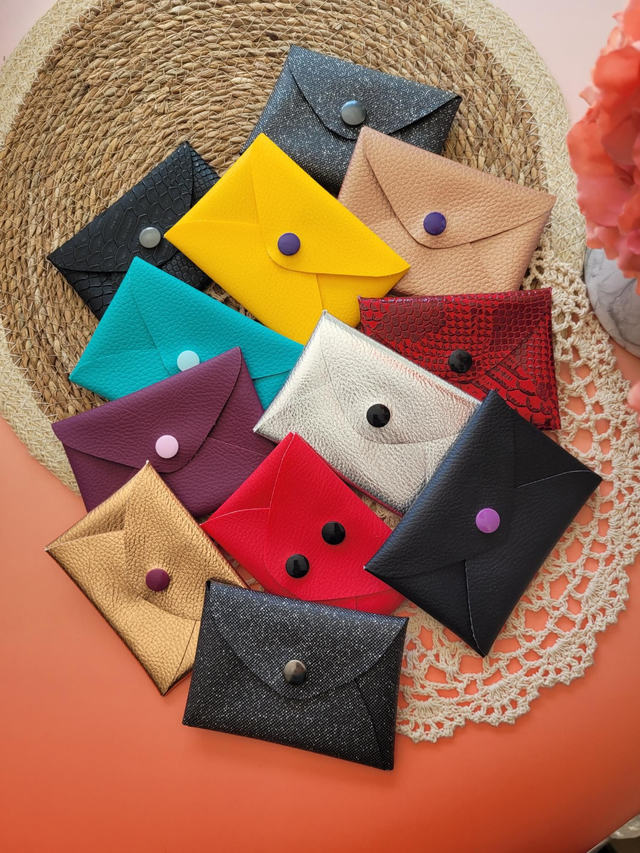 Pochette simili cuir ( carte bleue)