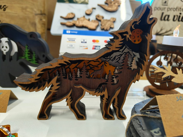 animal en bois peint à la main 