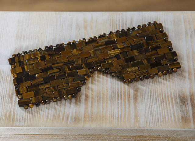 Edelsteinmaske Tigerauge - handgefertigt auf Bestellung