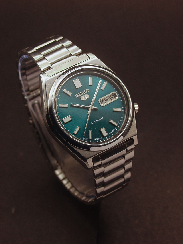 Seiko 5 7009a Automatic Green - Refurbished