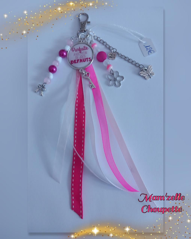 Porte-clés rose et blanc