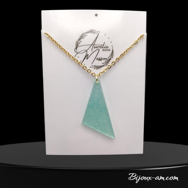 Collier résine