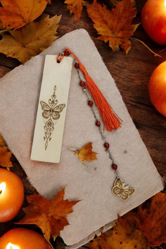 Marque-page en Cornaline