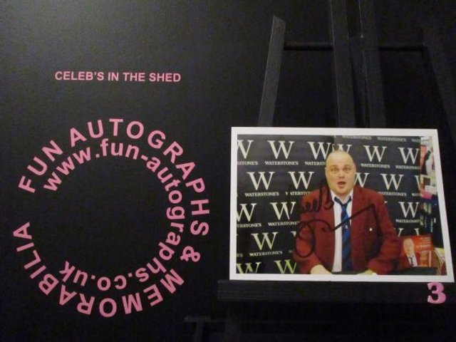 Al Murray Authentic Autographed 7x5 Our Facing Photograph (3)