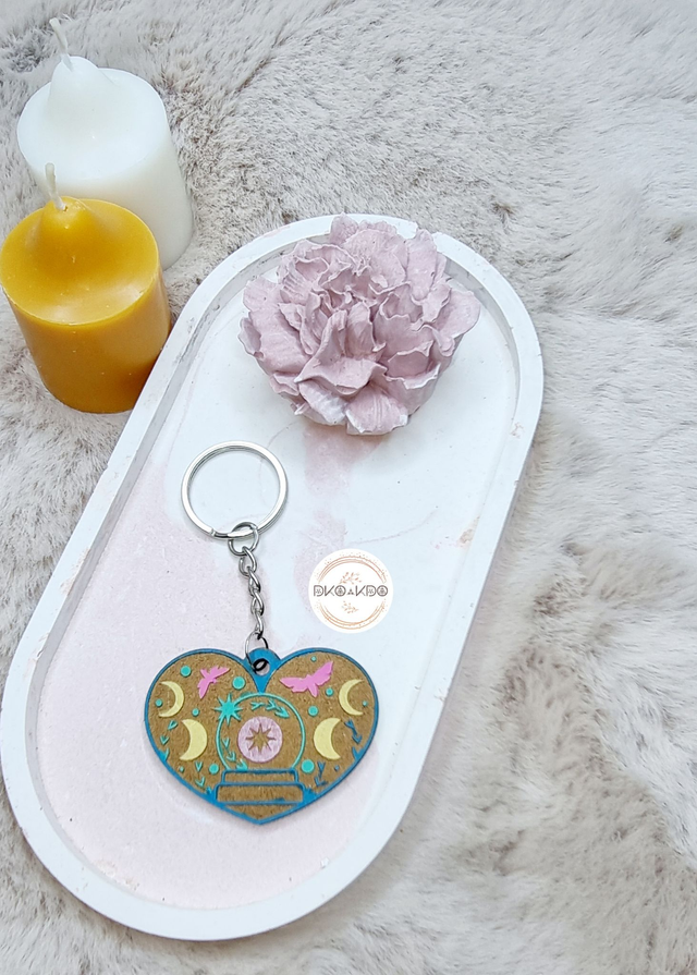 Porte clé en bois Luna HEART