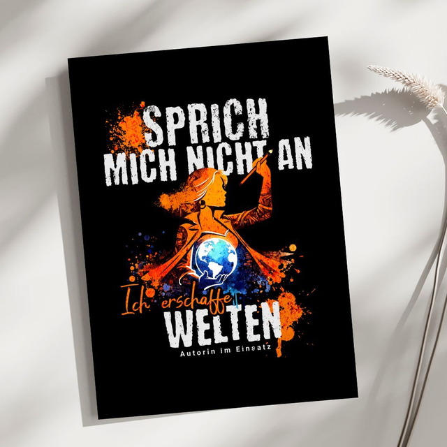 Postkarte "Welten erschaffen" Frau