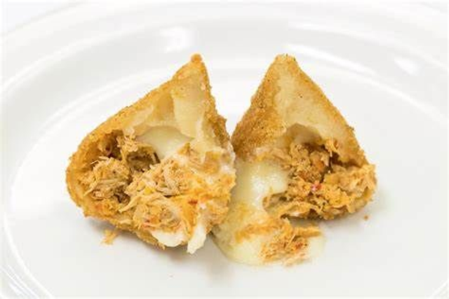 Coxinha de frango com Catupiry para forno o air fryer (50 un €0,44 cada)