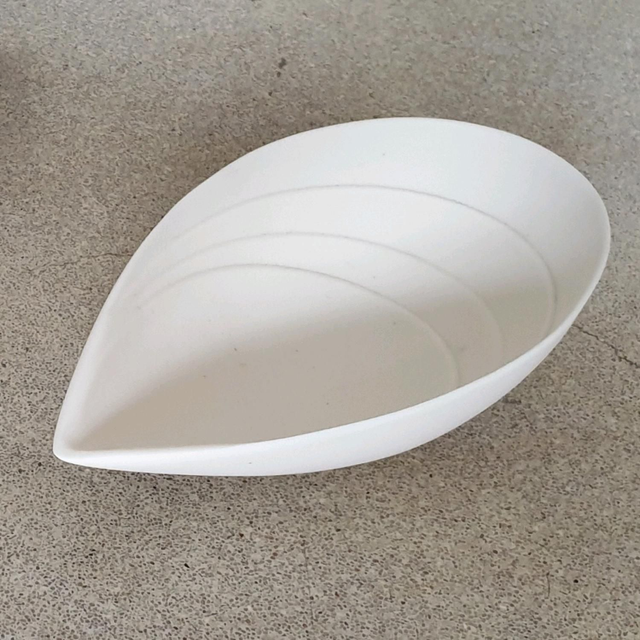 Tropfen Schalen aus Porzellan, handgefertigt