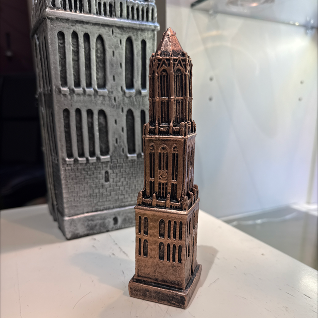 Domtoren 18 cm (brons kleurig 