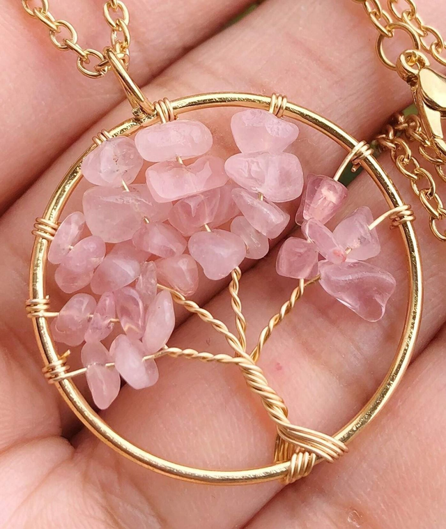 Pendentif " Arbre de vie " Quartz Rose avec sa chaine