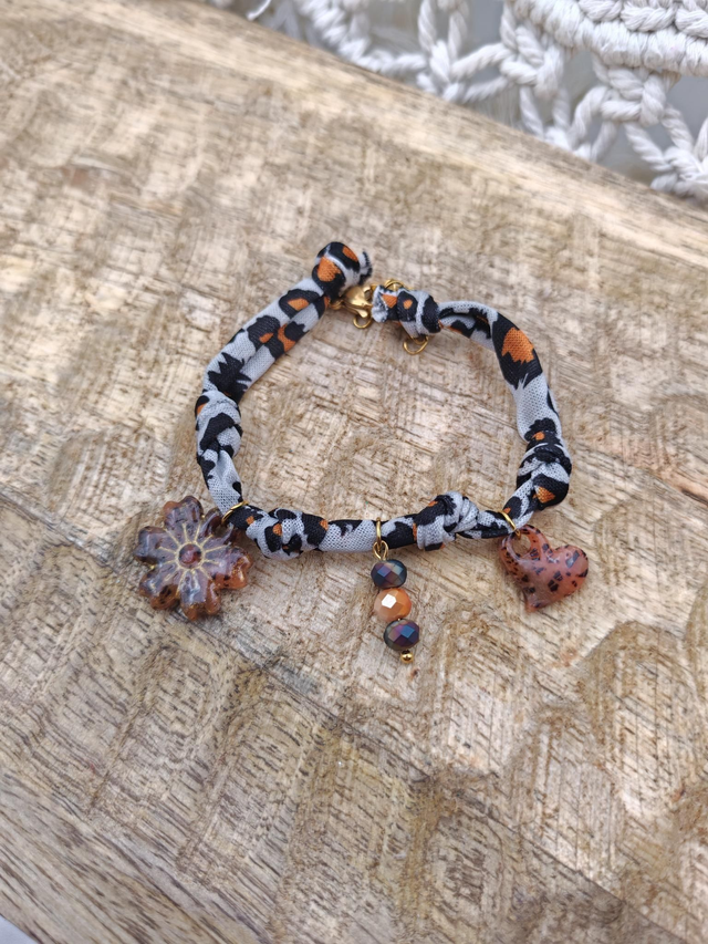 A Bracelet léopard 